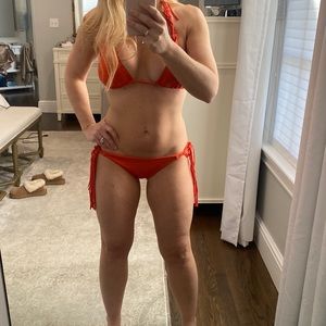 BGBGMAXAZRIA SWIM ORANGE BIKINI SIZE MEDIUM